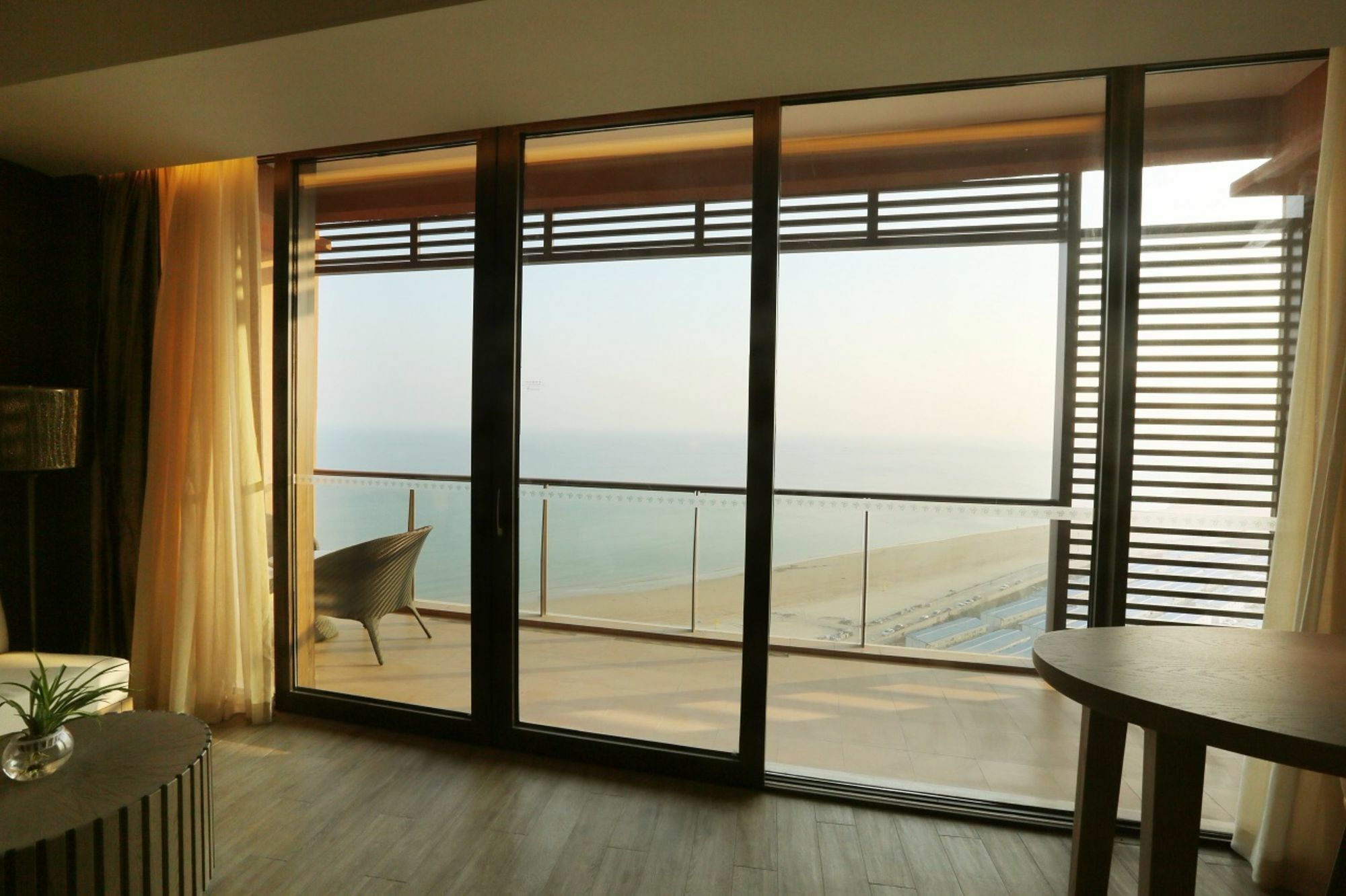 Qingdao Mangrove Tree Resort World - Red Coral Hotel Jiaonan Exterior foto