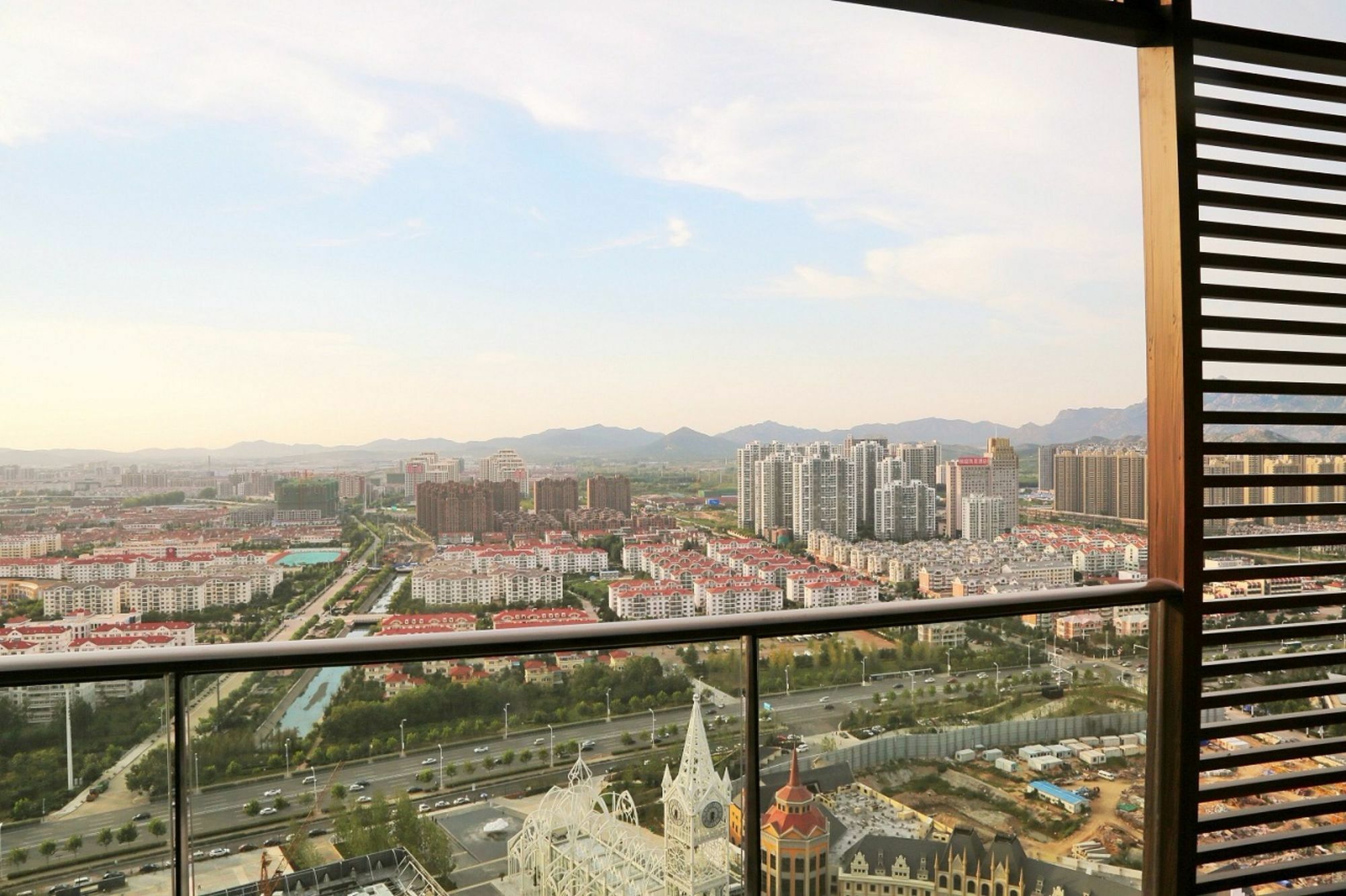 Qingdao Mangrove Tree Resort World - Red Coral Hotel Jiaonan Exterior foto